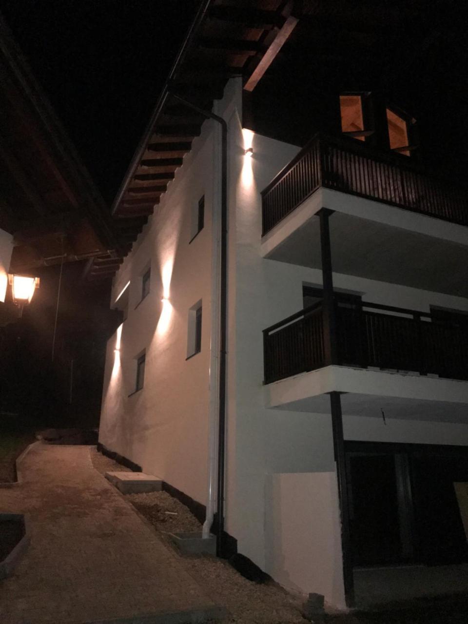 Antonya Apartments Schenna Εξωτερικό φωτογραφία